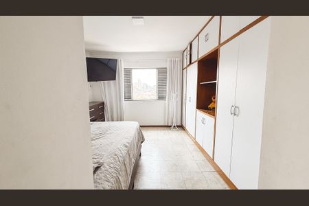 Casa para alugar com 156m², 4 quartos e 2 vagasQuarto Suíte