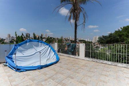 Casa para alugar com 200m², 2 quartos e sem vaga Casa para alugar com 200m², 2 quartos e sem vagaVaranda