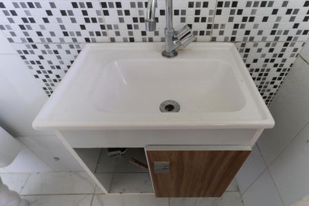 Casa para alugar com 200m², 2 quartos e sem vaga Casa para alugar com 200m², 2 quartos e sem vagaBanheiro da suíte