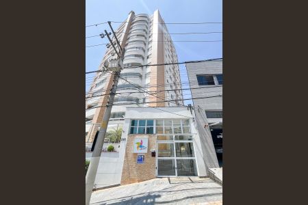 Apartamento para alugar com 96m², 3 quartos e 2 vagasFachada + plaquinha