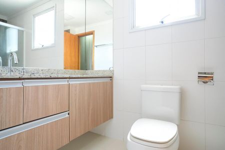 Apartamento para alugar com 96m², 3 quartos e 2 vagasBanheiro da suíte