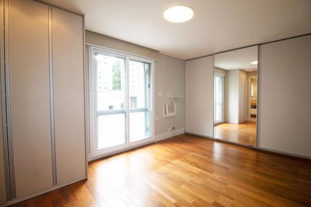 Apartamento à venda com 3 quartos, 158m² em Cerqueira César, São Paulo
