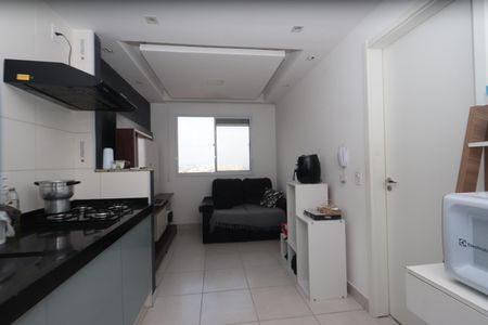 Sala de apartamento para alugar com 1 quarto, 27m² em Jardim Planalto, São Paulo