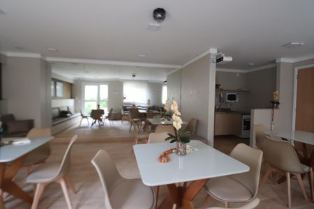 Apartamento para alugar com 27m², 1 quarto e sem vagaÁrea comum - Salão de festas