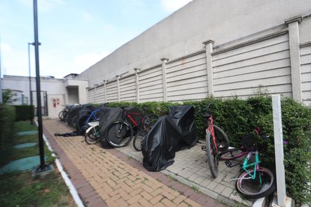 Apartamento para alugar com 27m², 1 quarto e sem vagaÁrea comum - Bicicletário