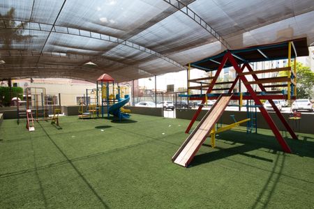 Apartamento à venda com 60m², 2 quartos e 1 vagaÁrea comum - Playground