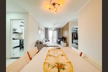 Sala de apartamento à venda com 2 quartos, 60m² em Veloso, Osasco