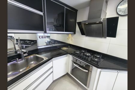 Apartamento para alugar com 2 quartos, 57m² em Pechincha, Rio de Janeiro