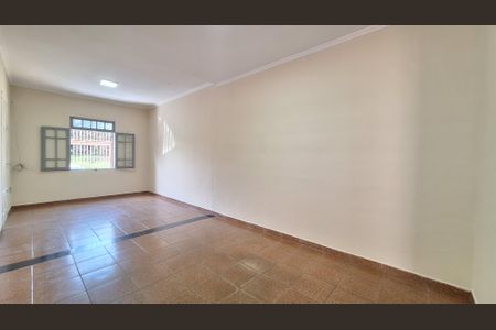 Casa para alugar com 60m², 1 quarto e sem vaga Casa para alugar com 60m², 1 quarto e sem vagaSala