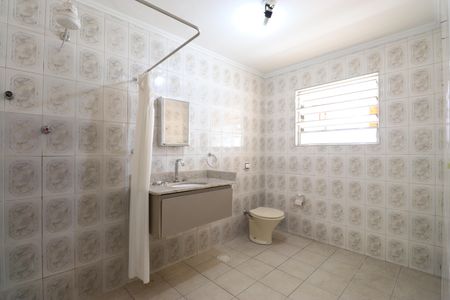 Casa para alugar com 60m², 1 quarto e sem vagaBanheiro