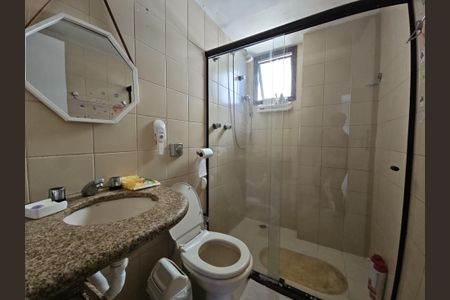 Apartamento para alugar com 136m², 4 quartos e 2 vagasBanheiro Corredor