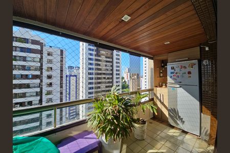 Varanda da Sala de apartamento para alugar com 4 quartos, 136m² em Candeal, Salvador