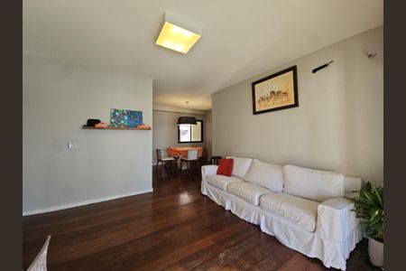 sala de apartamento para alugar com 4 quartos, 136m² em Candeal, Salvador