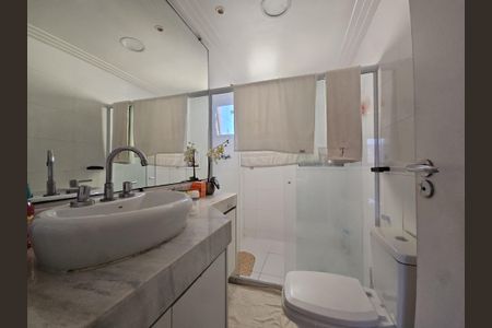 Apartamento para alugar com 136m², 4 quartos e 2 vagasBanheiro da Suíte