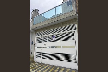 Casa à venda com 150m², 2 quartos e 2 vagasFachada