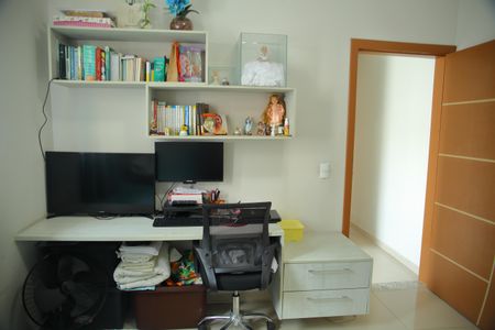 Casa à venda com 150m², 2 quartos e 2 vagasQuarto 2 