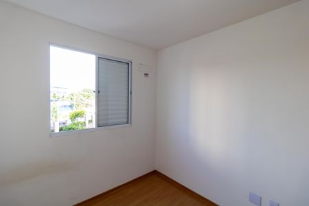 Apartamento para alugar com 43m², 2 quartos e 1 vagaQuarto 02