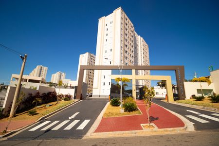 Apartamento para alugar com 43m², 2 quartos e 1 vagaFachada