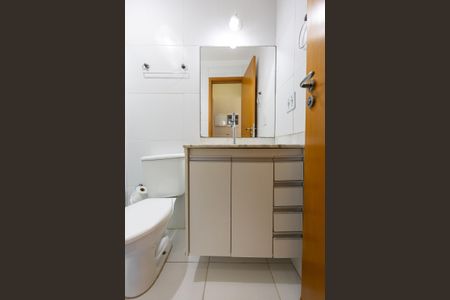Apartamento à venda com 66m², 2 quartos e 2 vagasBanheiro