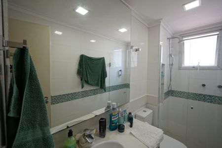 Apartamento à venda com 108m², 3 quartos e 2 vagasBanheiro