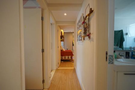 Apartamento à venda com 108m², 3 quartos e 2 vagasCorredor