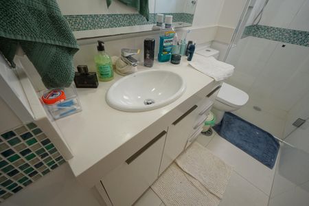 Apartamento à venda com 108m², 3 quartos e 2 vagasBanheiro