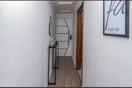 Apartamento à venda com 60m², 2 quartos e 1 vagahall de entrada do apartamento_2