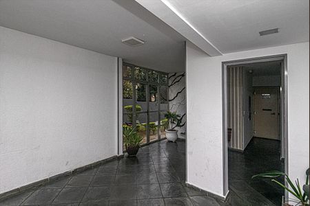 Apartamento à venda com 60m², 2 quartos e 1 vagahall de entrada_3