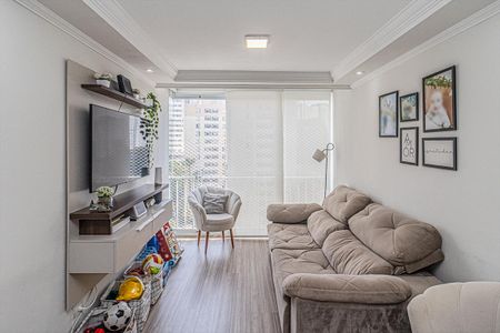 Apartamento à venda com 60m², 2 quartos e 1 vagasala e sacada  extendida_3