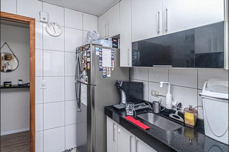 Apartamento à venda com 60m², 2 quartos e 1 vagacozinha_3