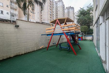 Apartamento à venda com 60m², 2 quartos e 1 vagaplay ground_3