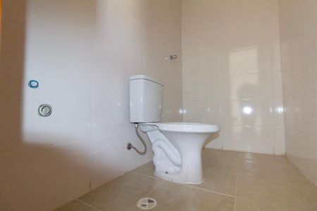 Apartamento para alugar com 48m², 2 quartos e sem vaga Apartamento para alugar com 48m², 2 quartos e sem vagaBanheiro