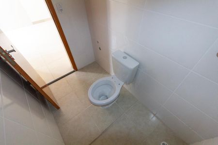 Apartamento para alugar com 48m², 2 quartos e sem vaga Apartamento para alugar com 48m², 2 quartos e sem vagaBanheiro