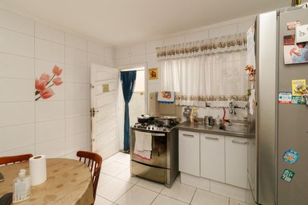 Casa à venda com 125m², 3 quartos e 2 vagas Casa à venda com 125m², 3 quartos e 2 vagasCozinha