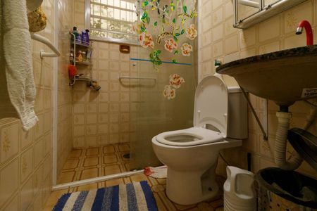 Casa à venda com 125m², 3 quartos e 2 vagas Casa à venda com 125m², 3 quartos e 2 vagasBanheiro