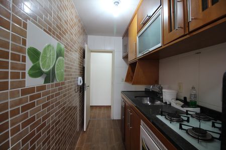 Apartamento à venda com 60m², 2 quartos e 1 vagaCozinha