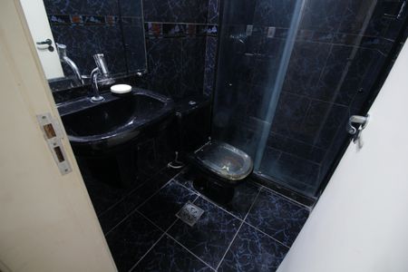 Apartamento à venda com 60m², 2 quartos e 1 vagaBanheiro Social