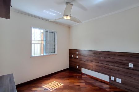 Apartamento à venda com 133m², 3 quartos e 2 vagasQuarto 3 - Suíte
