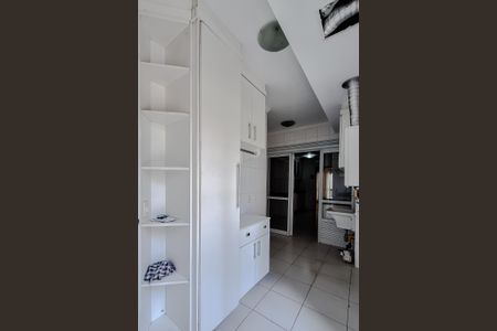 Apartamento à venda com 133m², 3 quartos e 2 vagasÁrea de Serviço