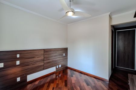 Apartamento à venda com 133m², 3 quartos e 2 vagasQuarto 3 - Suíte