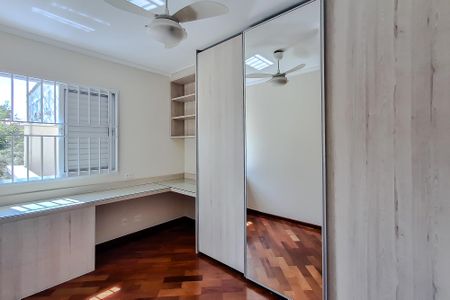 Apartamento à venda com 133m², 3 quartos e 2 vagasQuarto 2 - Suíte