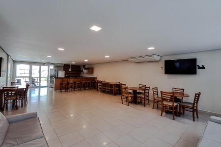Apartamento à venda com 133m², 3 quartos e 2 vagasÁrea comum - Salão de festas