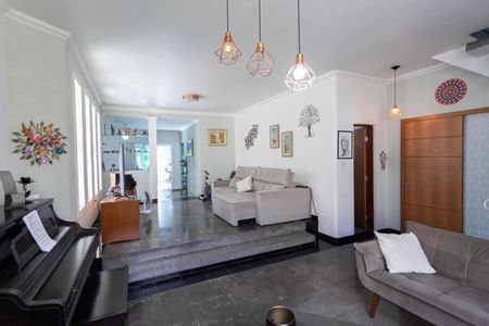 Salas 1 e 2 de casa à venda com 4 quartos, 326m² em Castelo, Belo Horizonte