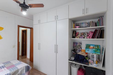 Casa à venda com 326m², 4 quartos e 4 vagasSuíte 1