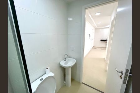 Apartamento para alugar com 43m², 2 quartos e 1 vagaBanheiro 