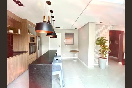 Apartamento para alugar com 43m², 2 quartos e 1 vagaÁrea comum - Salão de festas