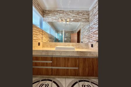 Apartamento para alugar com 120m², 3 quartos e 1 vagaBanheiro