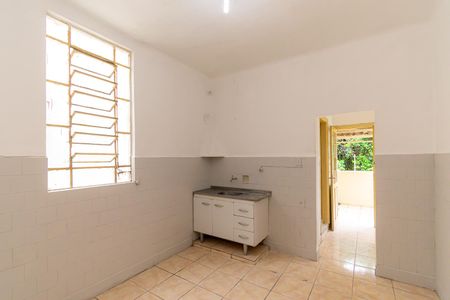 Casa para alugar com 60m², 1 quarto e sem vaga Casa para alugar com 60m², 1 quarto e sem vagaCozinha