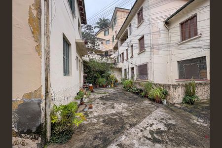 Casa para alugar com 60m², 1 quarto e sem vaga Casa para alugar com 60m², 1 quarto e sem vagaÁrea comum