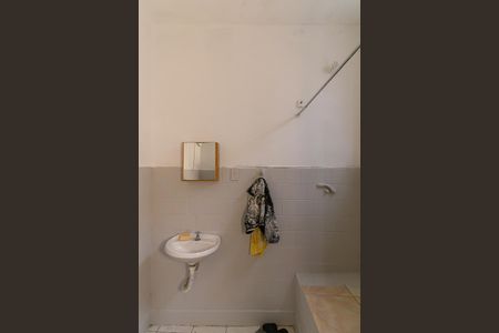 Casa para alugar com 60m², 1 quarto e sem vaga Casa para alugar com 60m², 1 quarto e sem vagaBanheiro